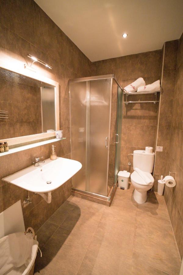 Alicelia Boutique Inn Ваті Екстер'єр фото