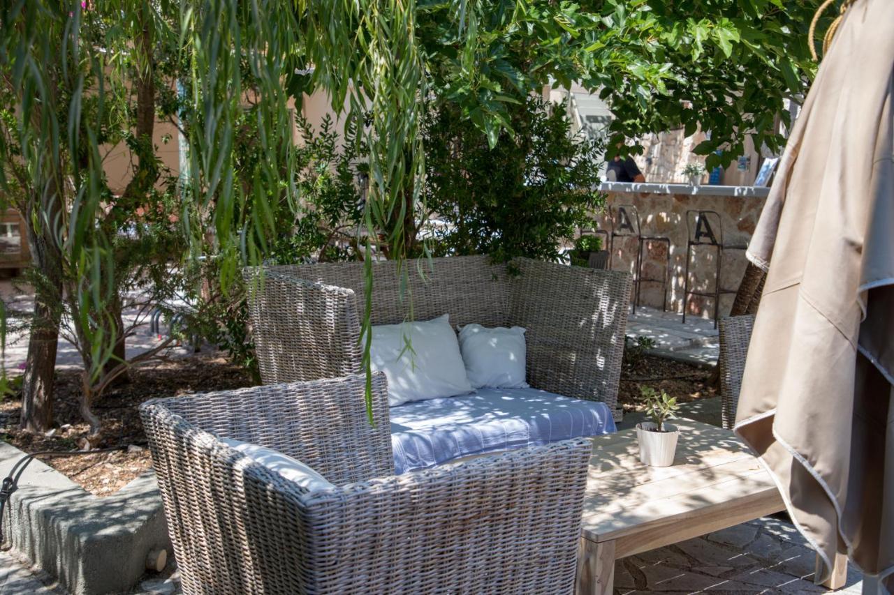 Alicelia Boutique Inn Ваті Екстер'єр фото